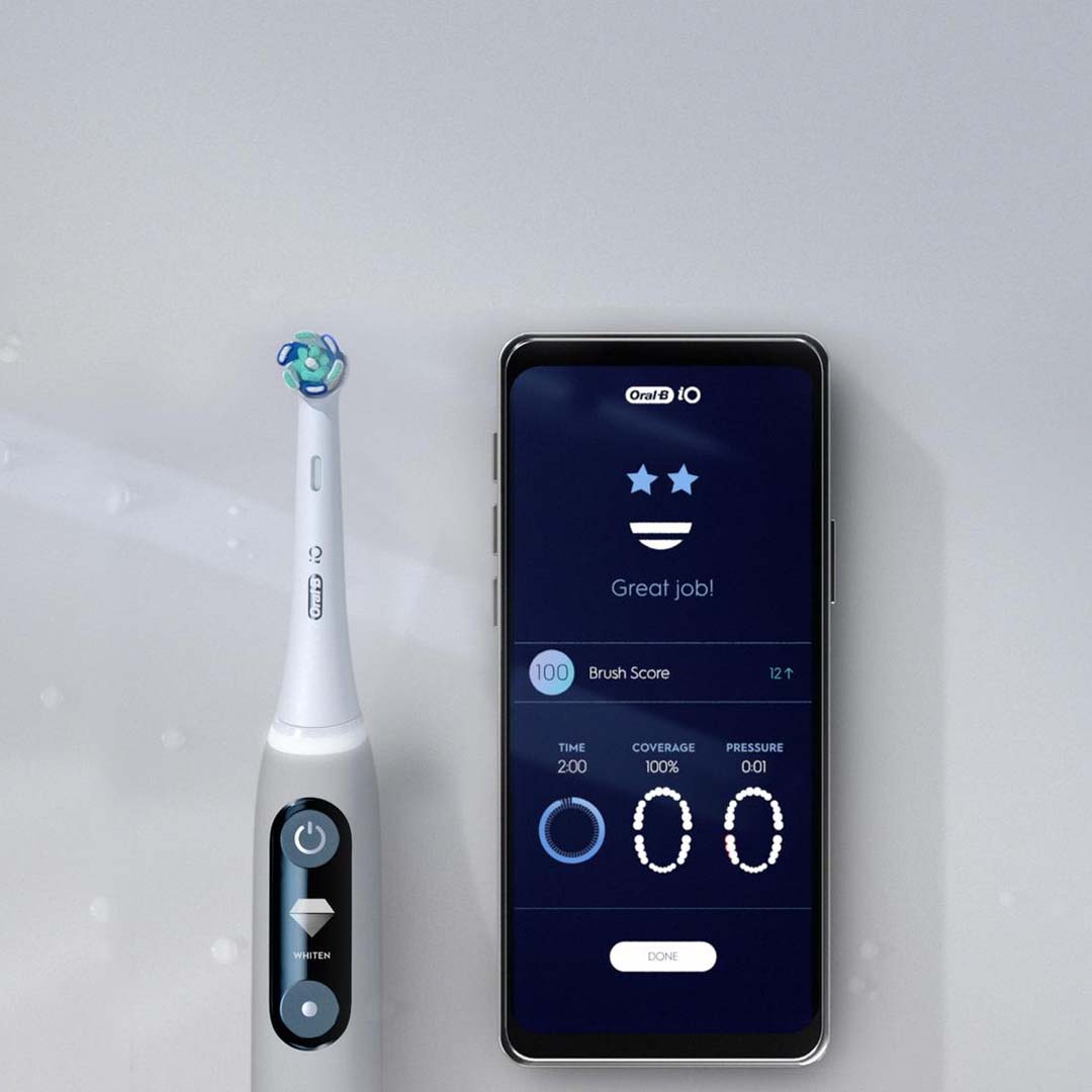 ORAL-B IOM7.1A1.1BD WHITE ALABASTER elektrinis dantų šepetėlis